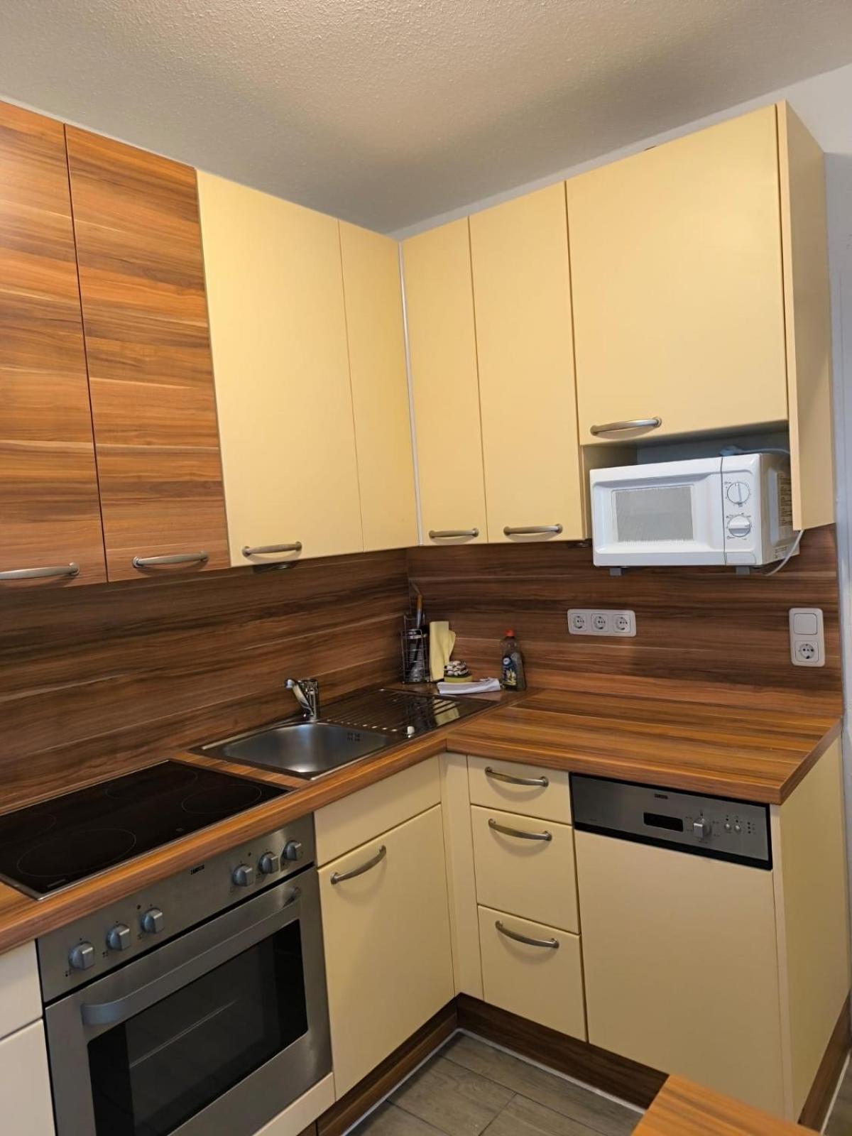 Apartment Green Home Капрун Экстерьер фото
